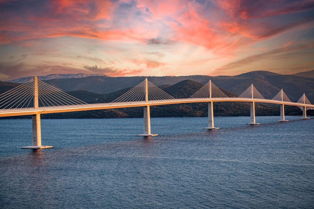 most přes moře, dálniční poplatky v Chorvatsku